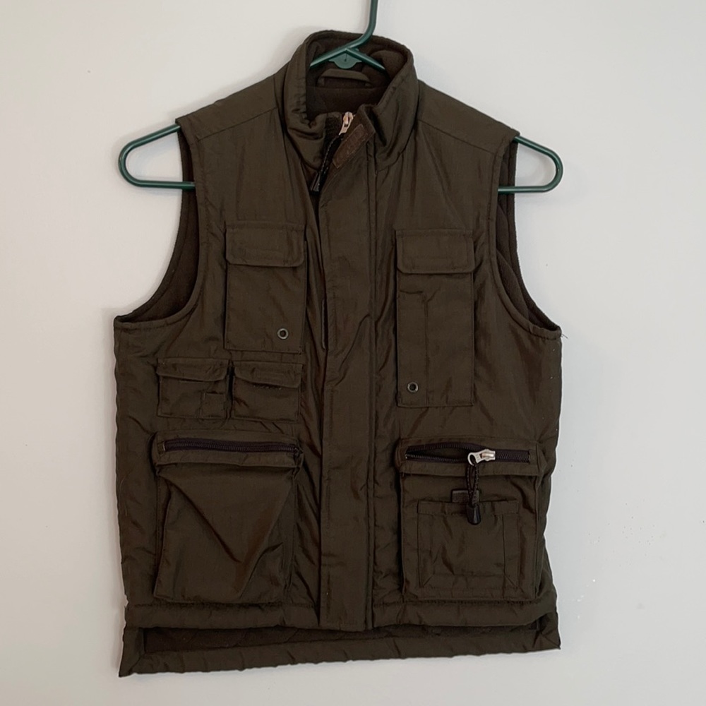 Gap multi pocket vest